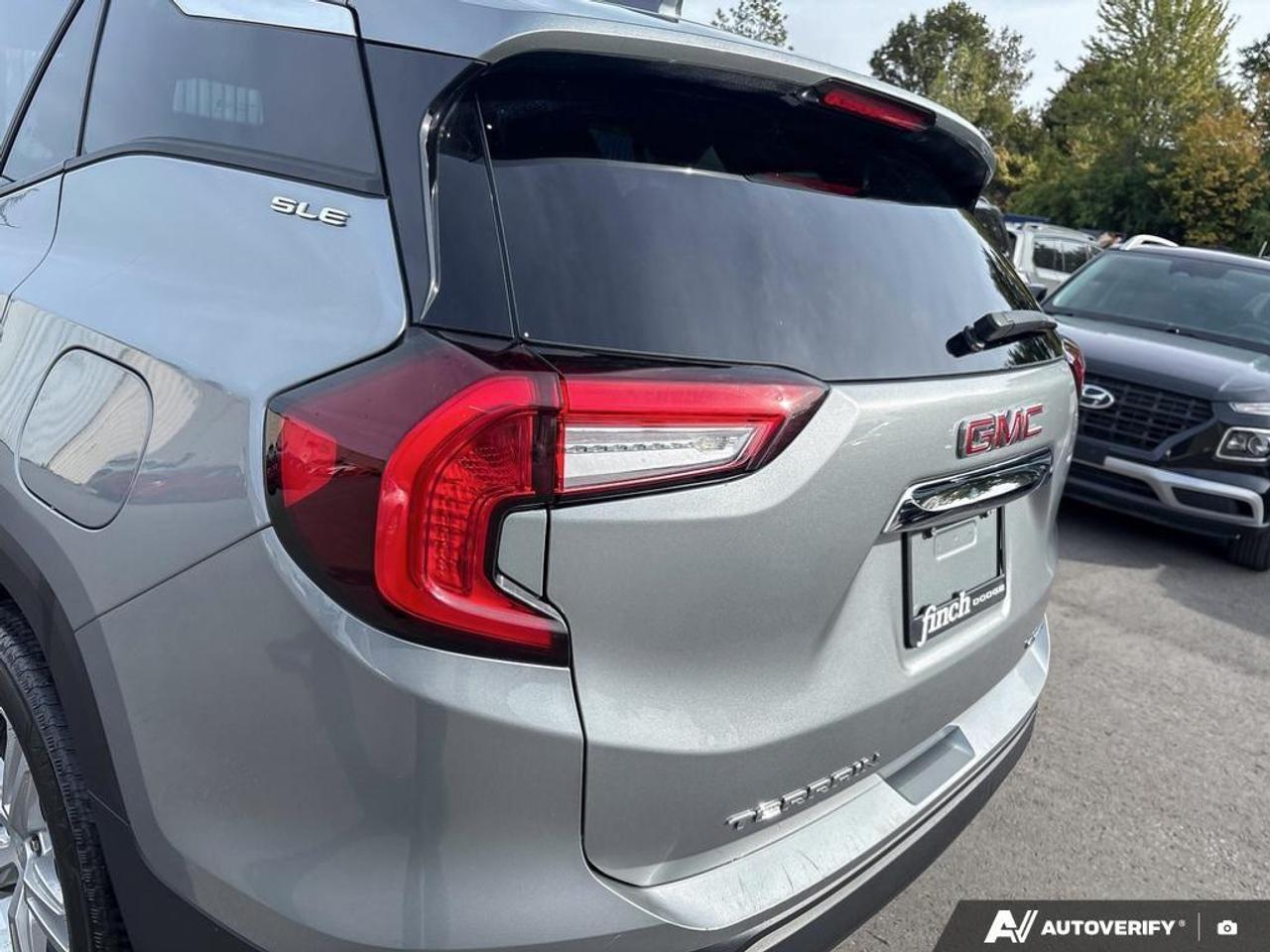 2024 GMC Terrain SLE 4dr All-Wheel Drive Photo