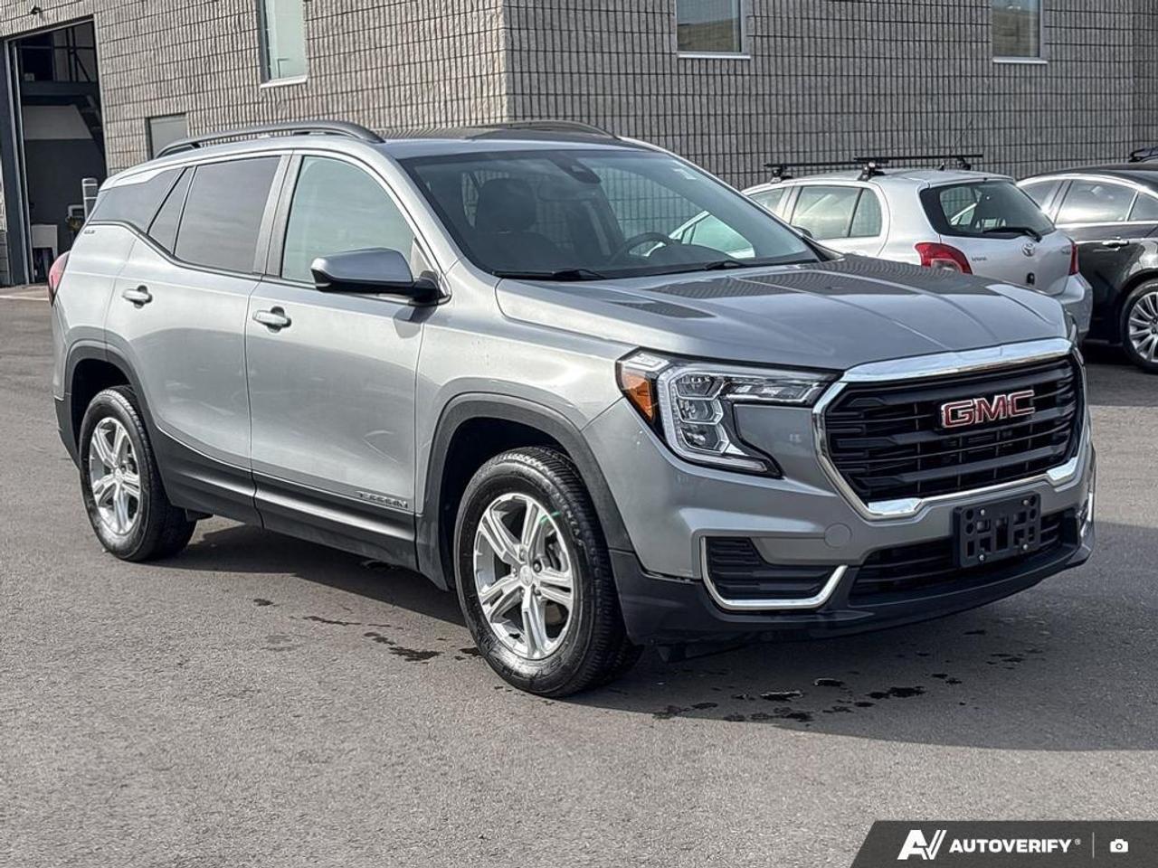 2024 GMC Terrain SLE 4dr All-Wheel Drive Photo