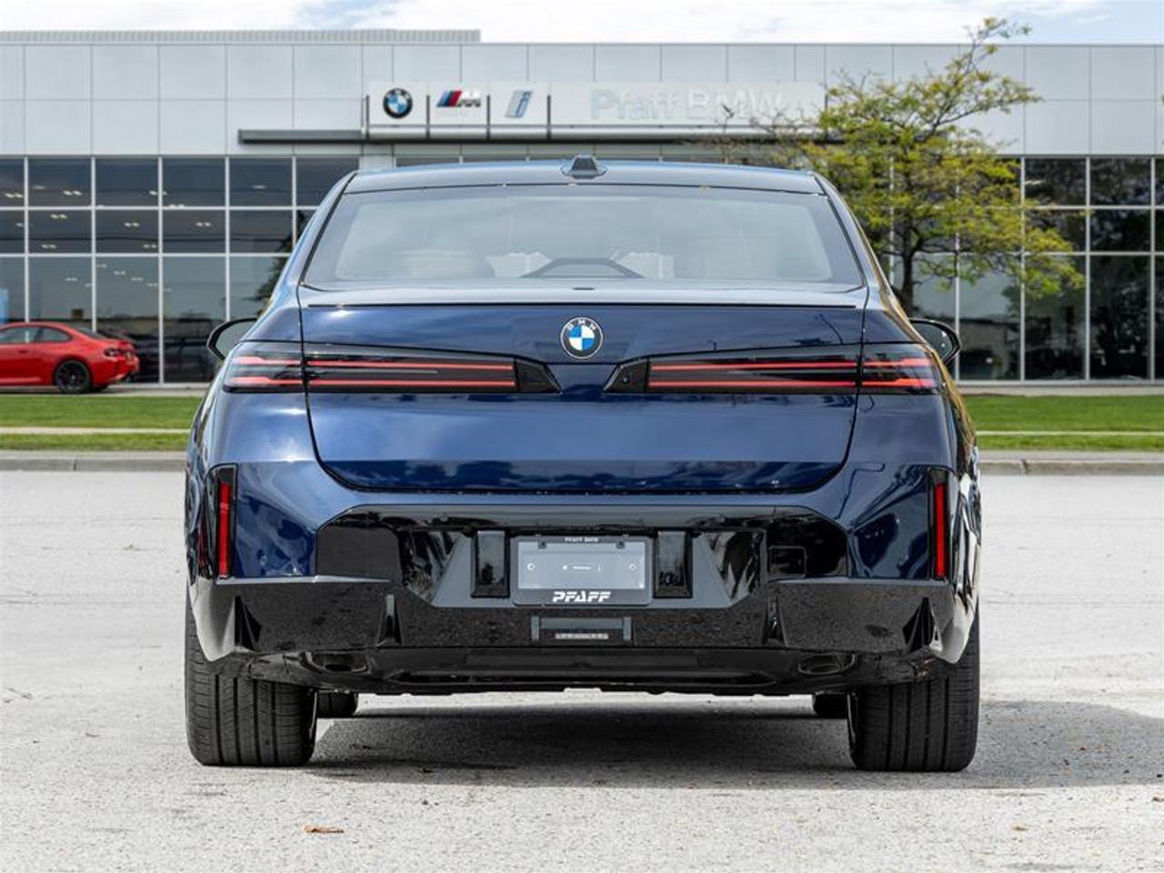 2027 BMW 740 xDrive MSE 4dr All-Wheel Drive Sedan Photo