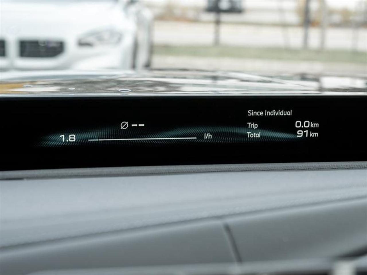 2027 BMW 740 xDrive MSE 4dr All-Wheel Drive Sedan Photo