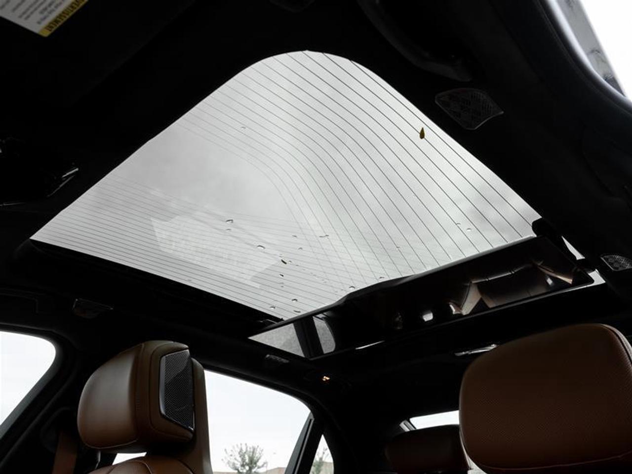 2027 BMW 740 xDrive MSE 4dr All-Wheel Drive Sedan Photo