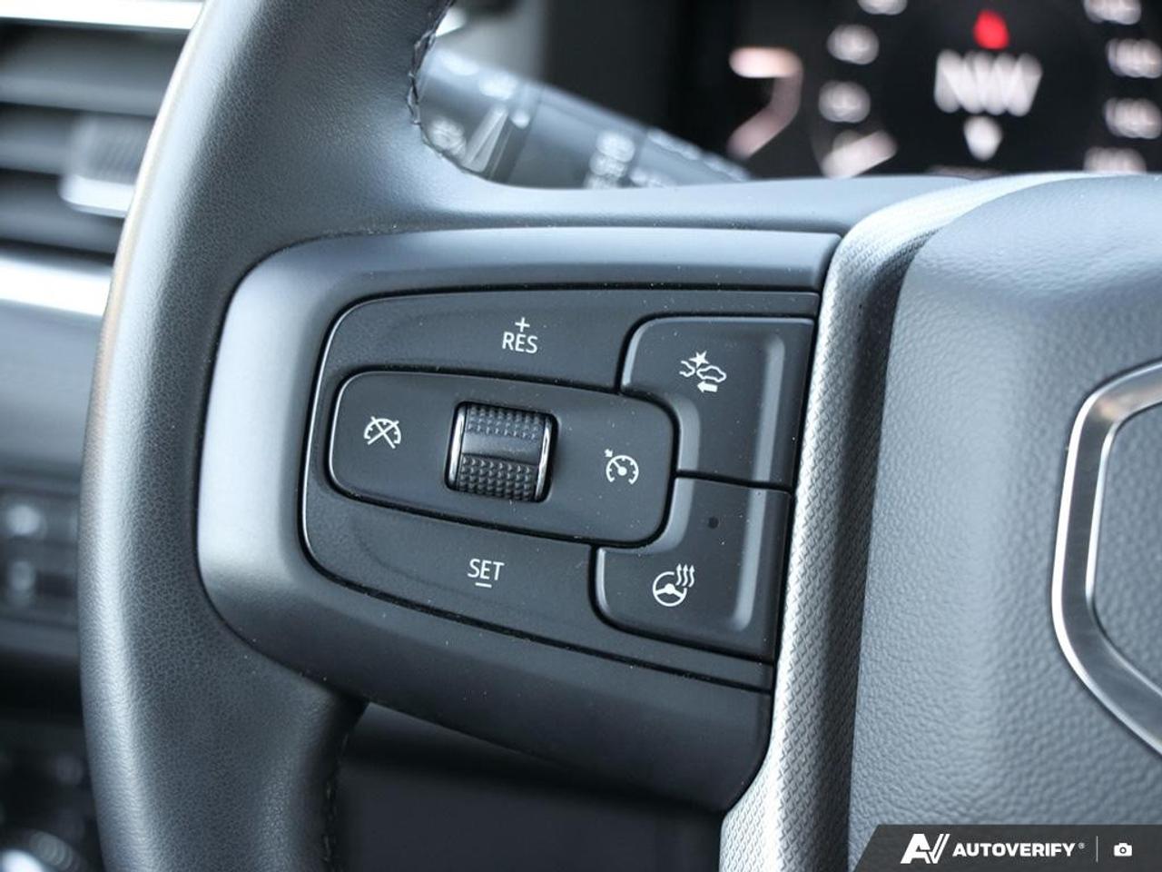 2023 GMC Yukon XL 4WD 4DR DENALI Photo