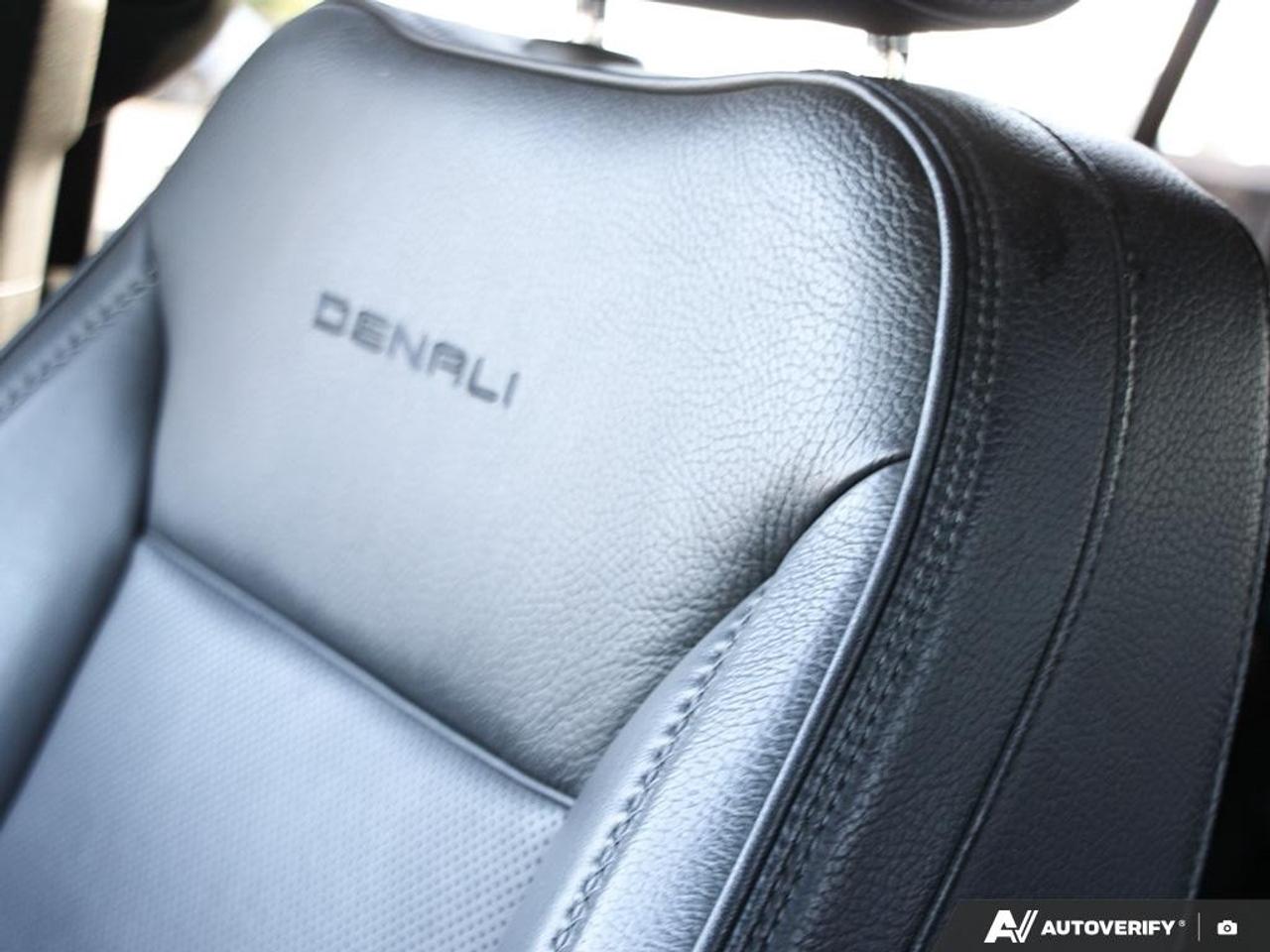 2023 GMC Yukon XL 4WD 4DR DENALI Photo