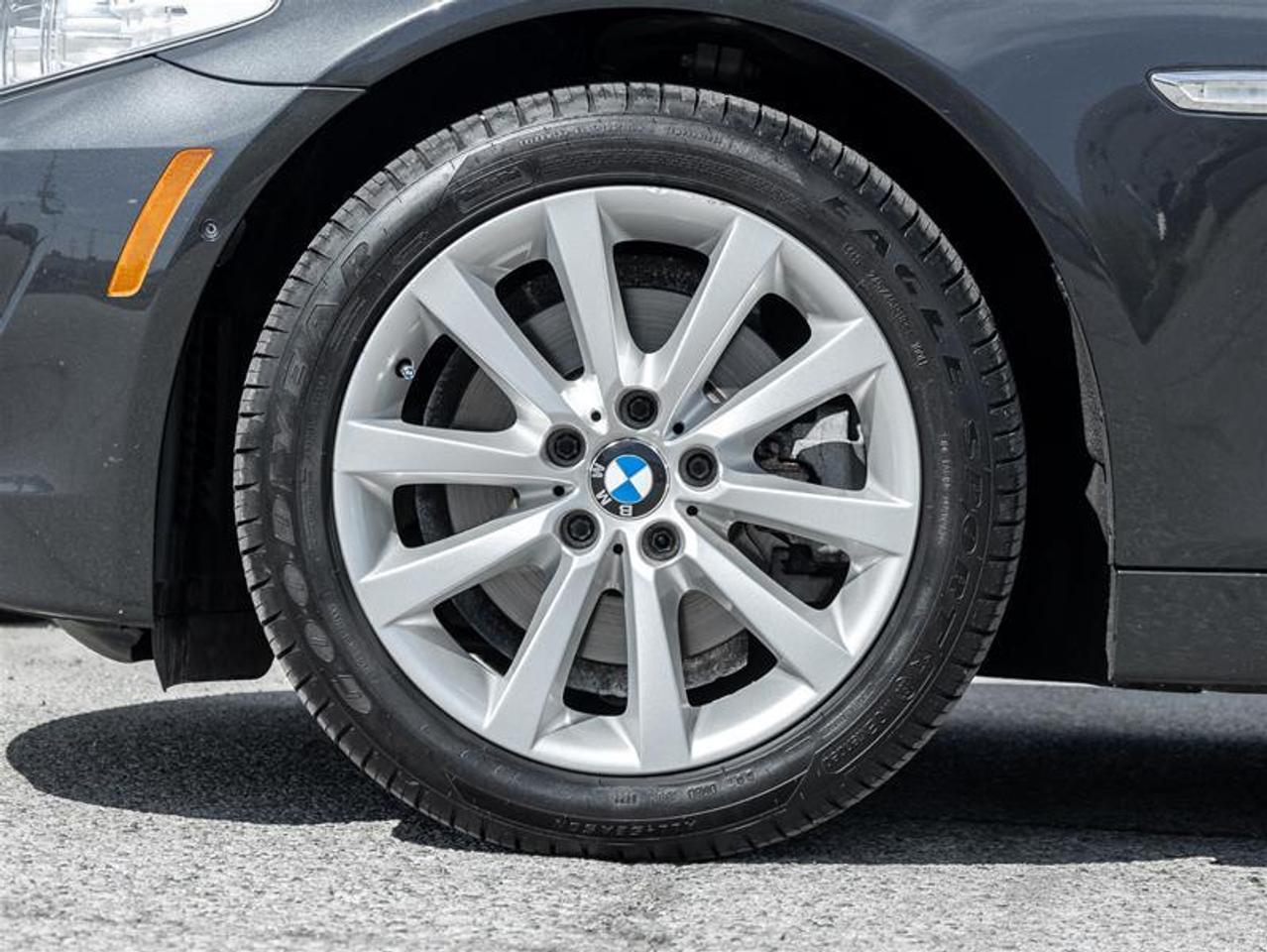 2013 BMW 528 i xDrive 4dr All-wheel Drive Sedan Photo