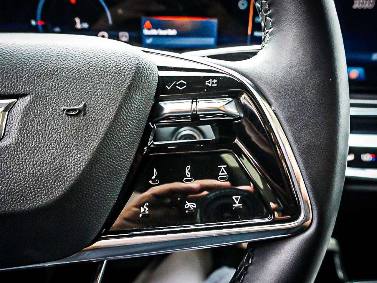 2024 Cadillac LYRIQ  Photo