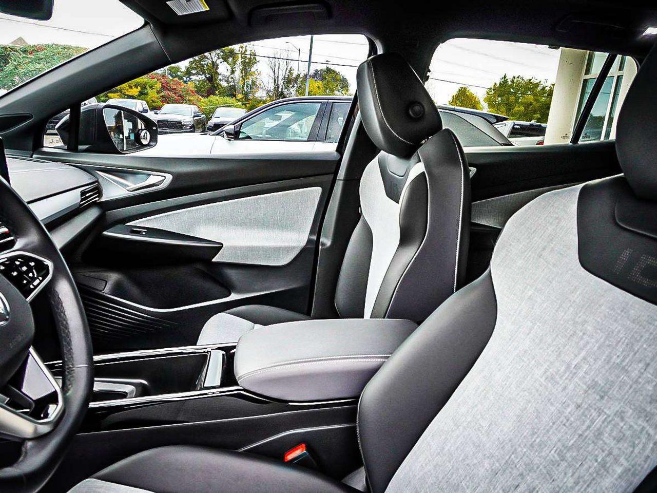 2023 Volkswagen ID.4  Photo