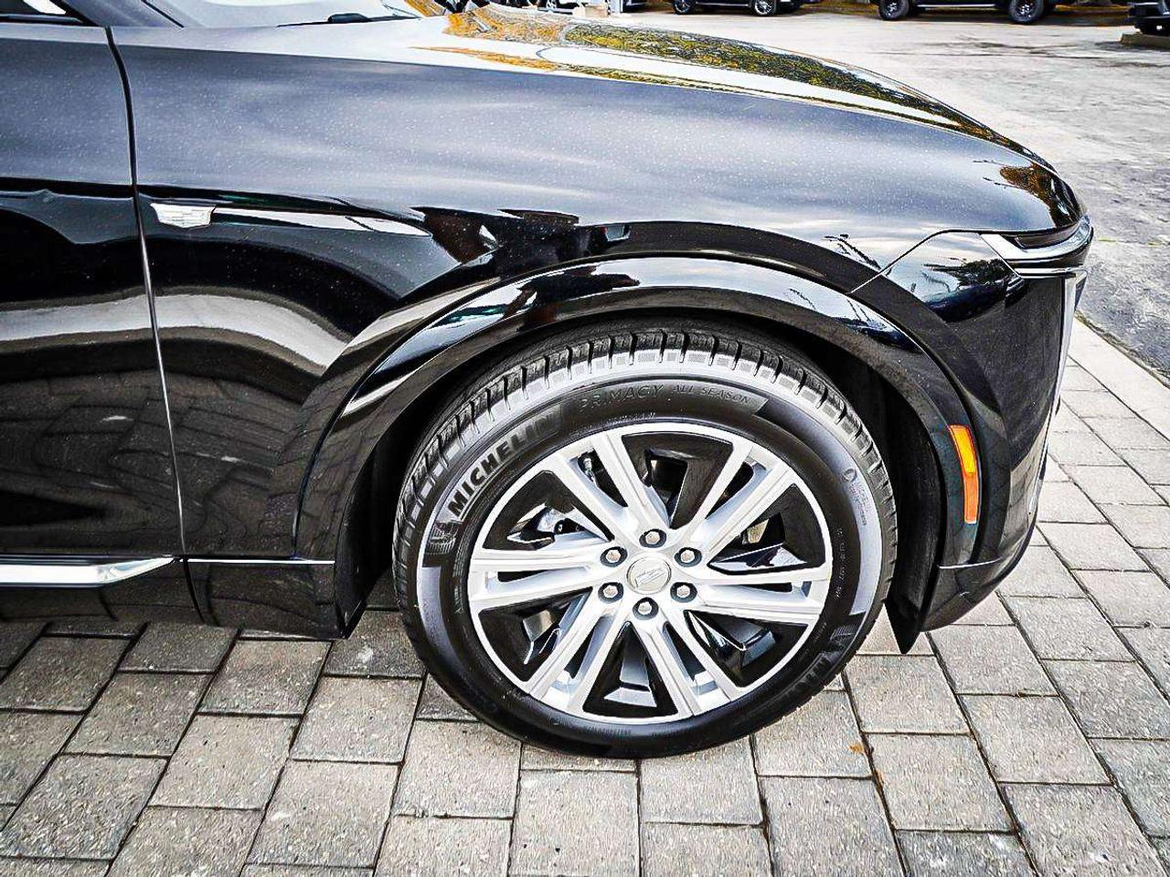 2024 Cadillac LYRIQ  Photo