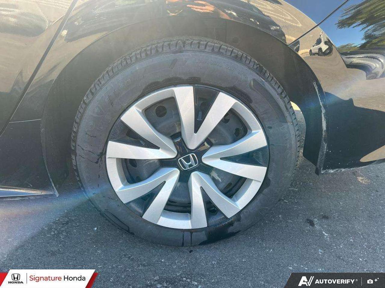 2025 Honda Civic LX Photo