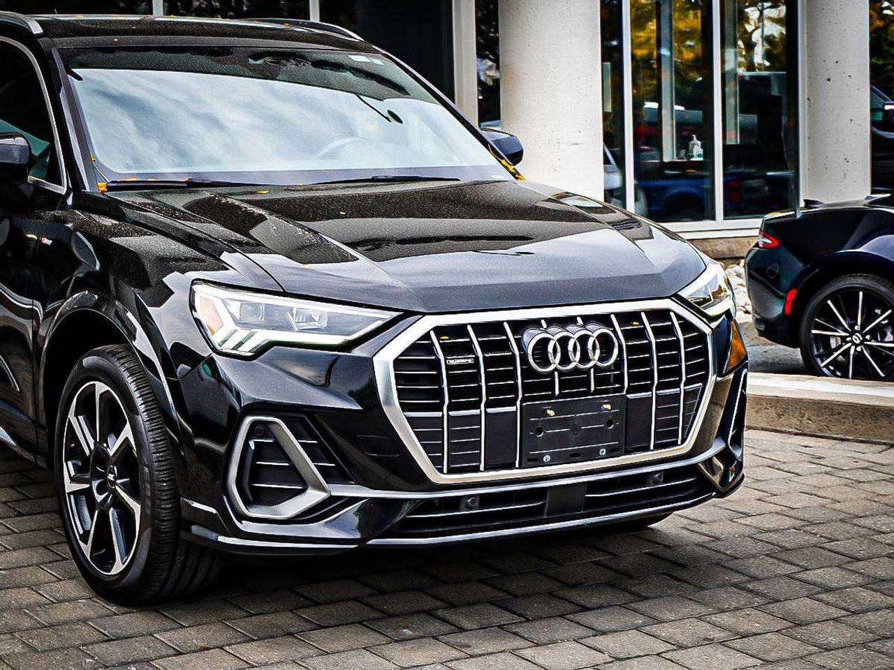 2024 Audi Q3  Photo2