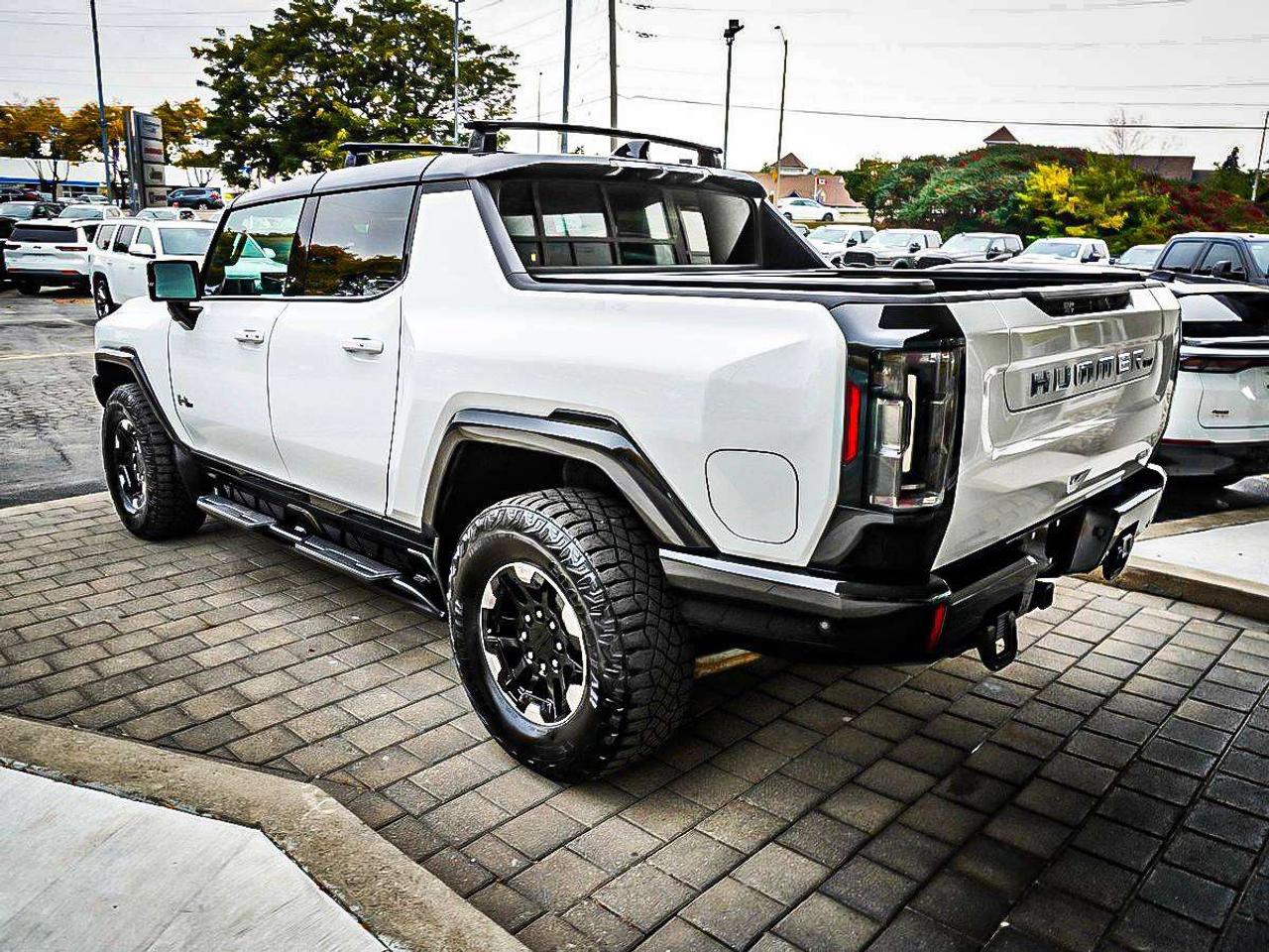 2024 GMC HUMMER EV Pickup  Photo