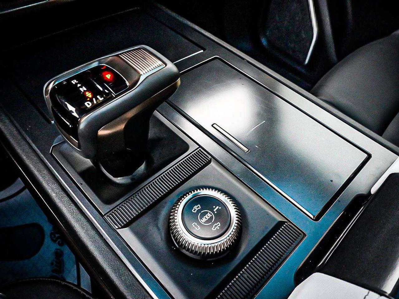 2024 GMC HUMMER EV Pickup  Photo