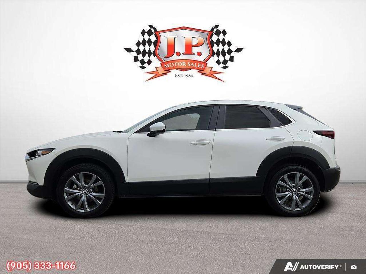 2024 Mazda CX-30 GS Apple CarPlay & Android Auto • Heated Front Seats • Lane Assist • Keyless Entry • Alloy Wheels Photo