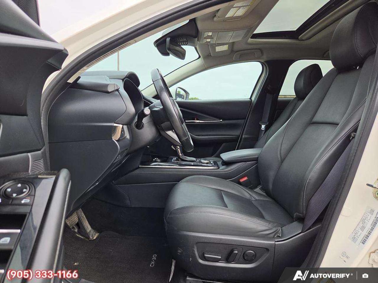 2024 Mazda CX-30 GS Apple CarPlay & Android Auto • Heated Front Seats • Lane Assist • Keyless Entry • Alloy Wheels Photo