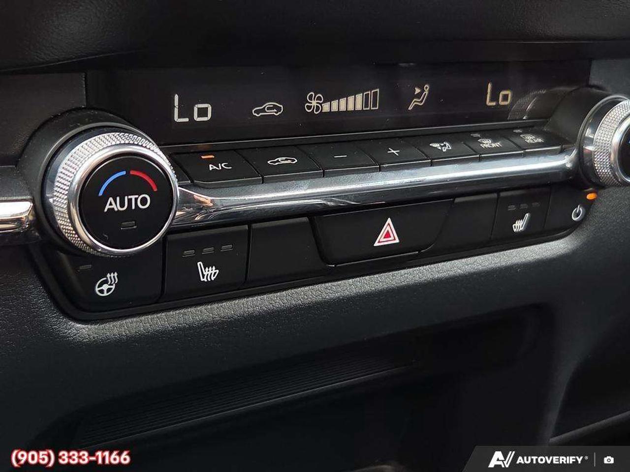 2024 Mazda CX-30 GS Apple CarPlay & Android Auto • Heated Front Seats • Lane Assist • Keyless Entry • Alloy Wheels Photo