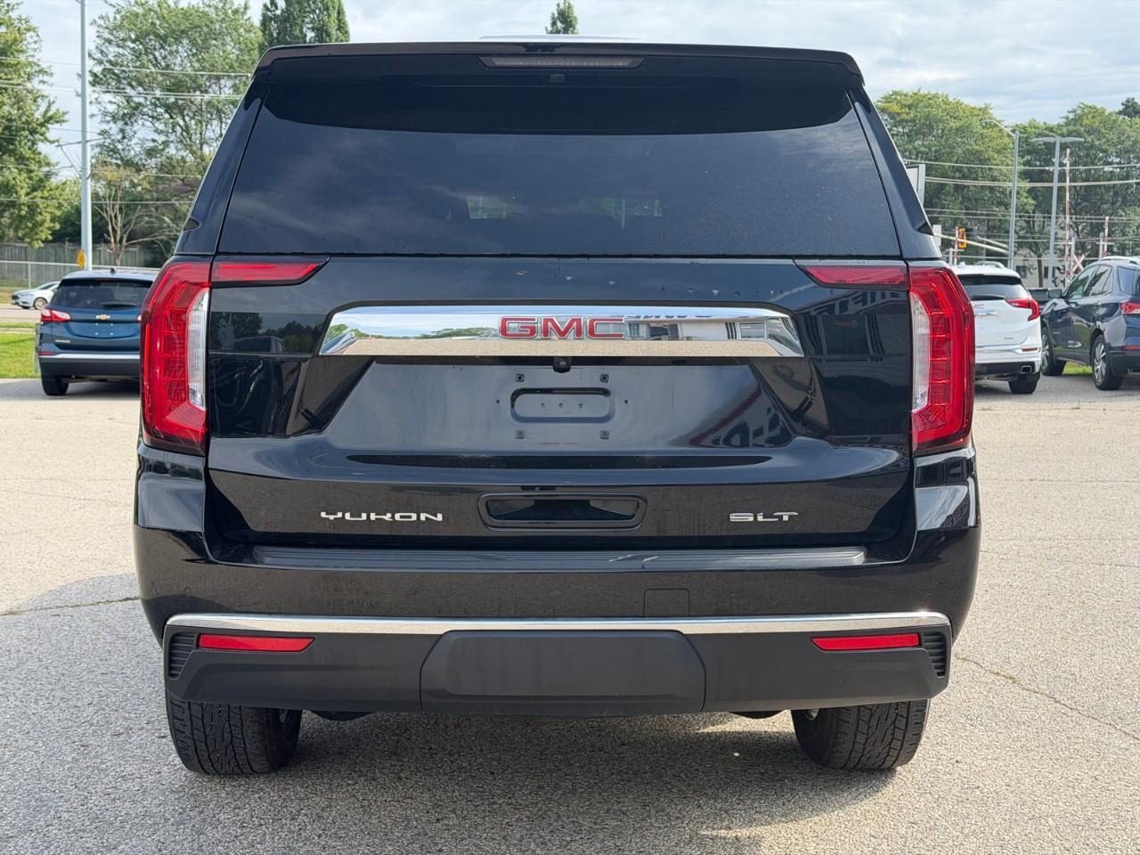 2021 GMC Yukon SLT 4X4 Photo