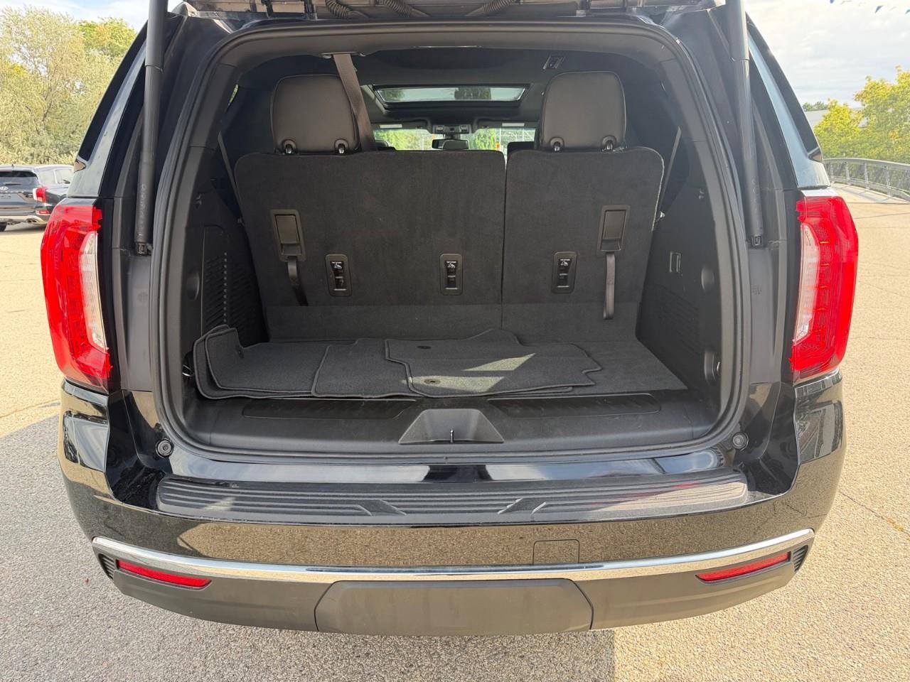 2021 GMC Yukon SLT 4X4 Photo