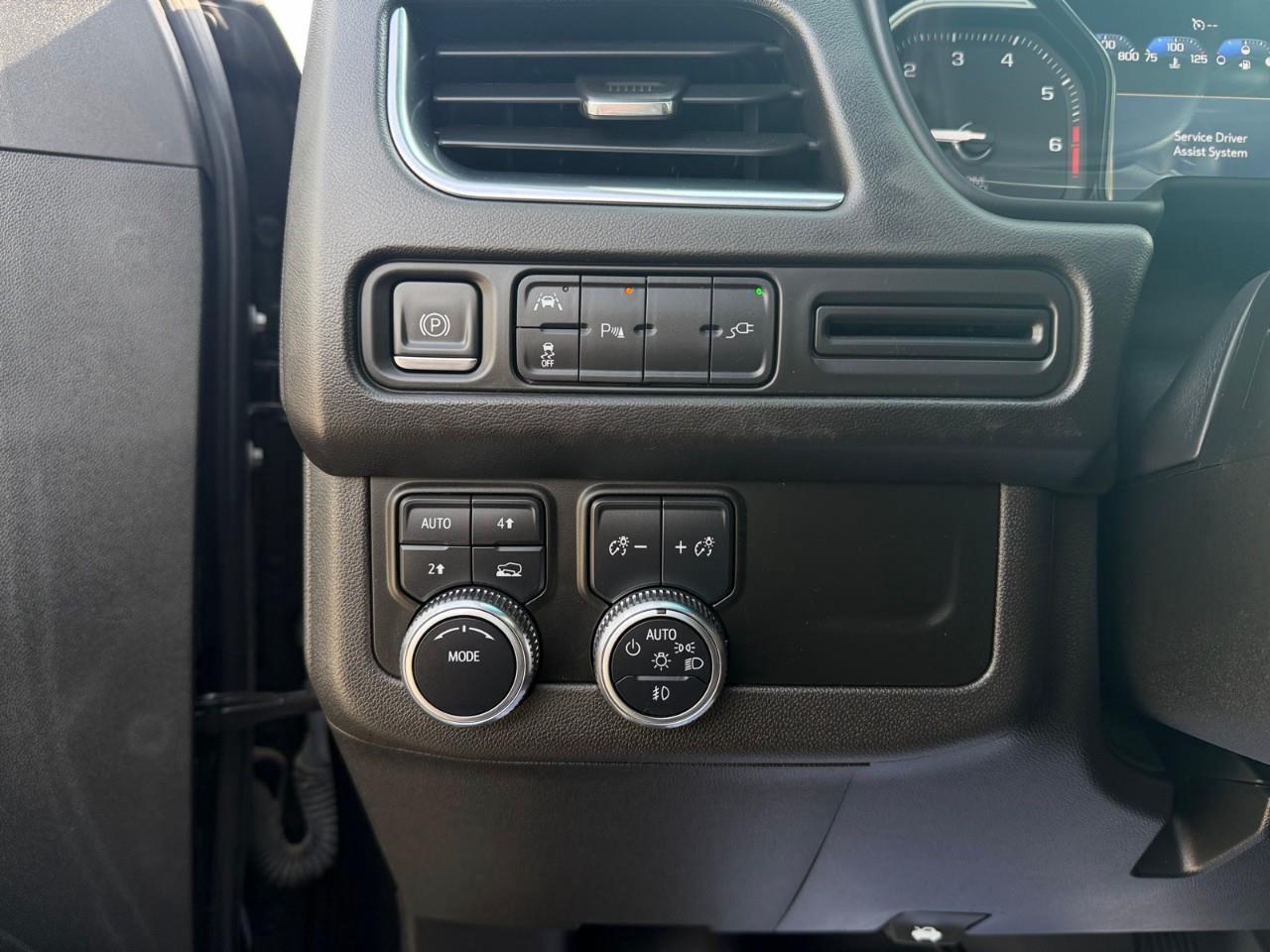 2021 GMC Yukon SLT 4X4 Photo