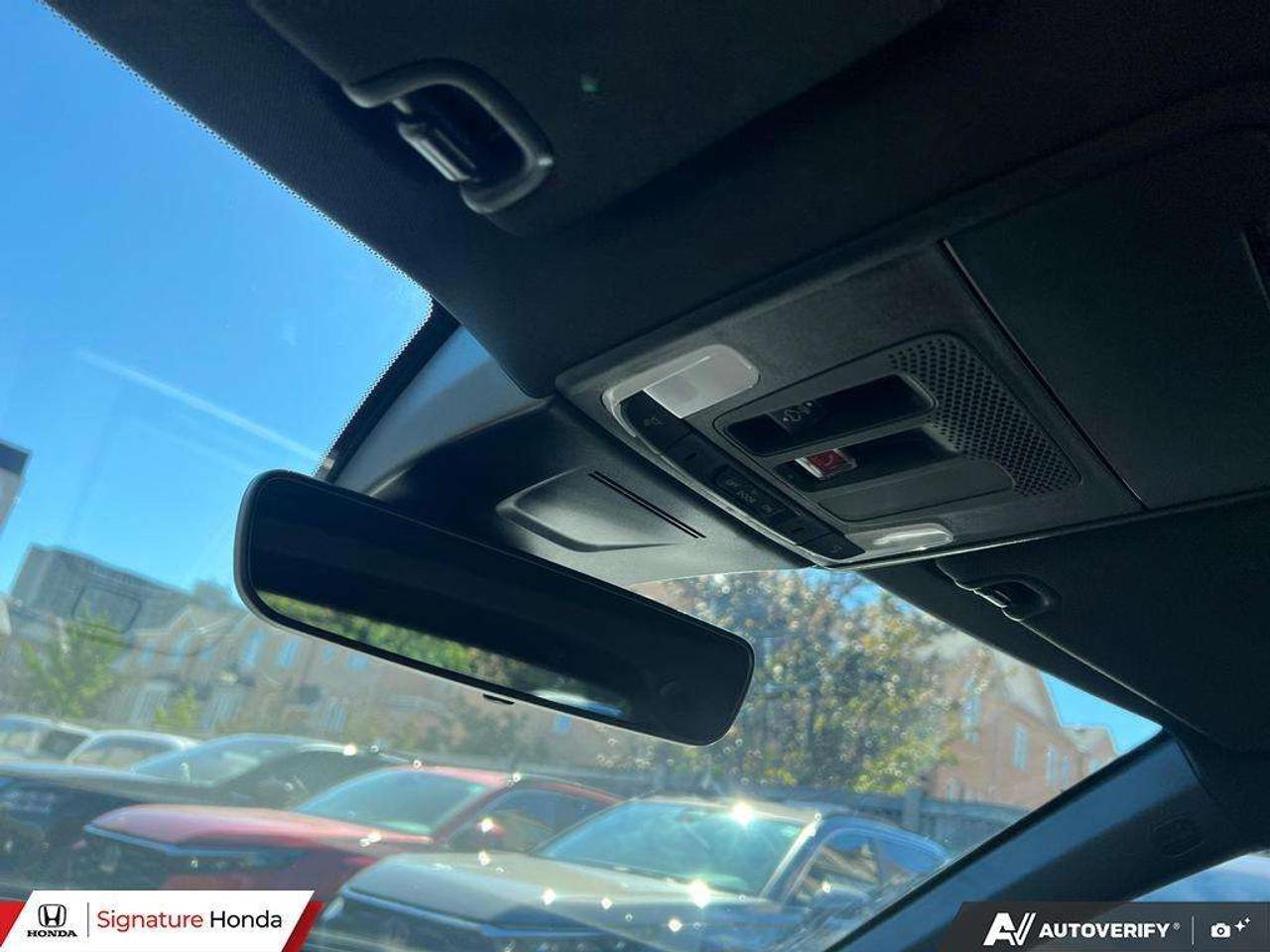2025 Honda Civic Sport Touring Photo