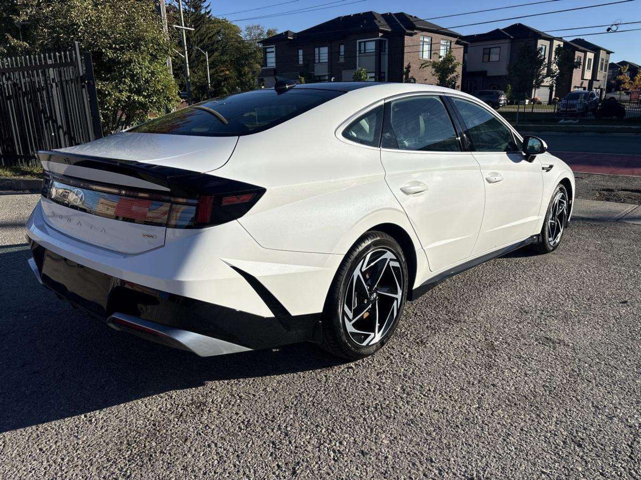 2026 Hyundai Sonata Preferred-Trend LOW MILEAGE Photo