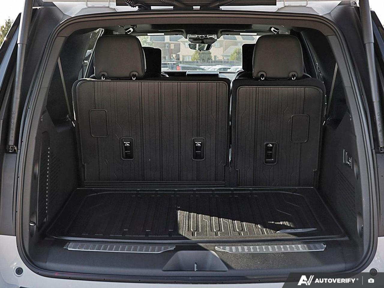 2027 GMC Yukon XL 4WD 4DR DENALI ULTIMATE Photo