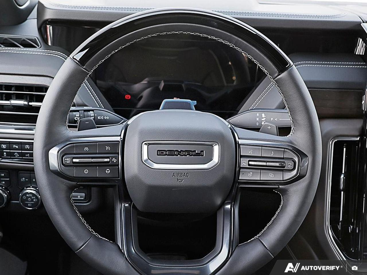 2027 GMC Yukon XL 4WD 4DR DENALI ULTIMATE Photo