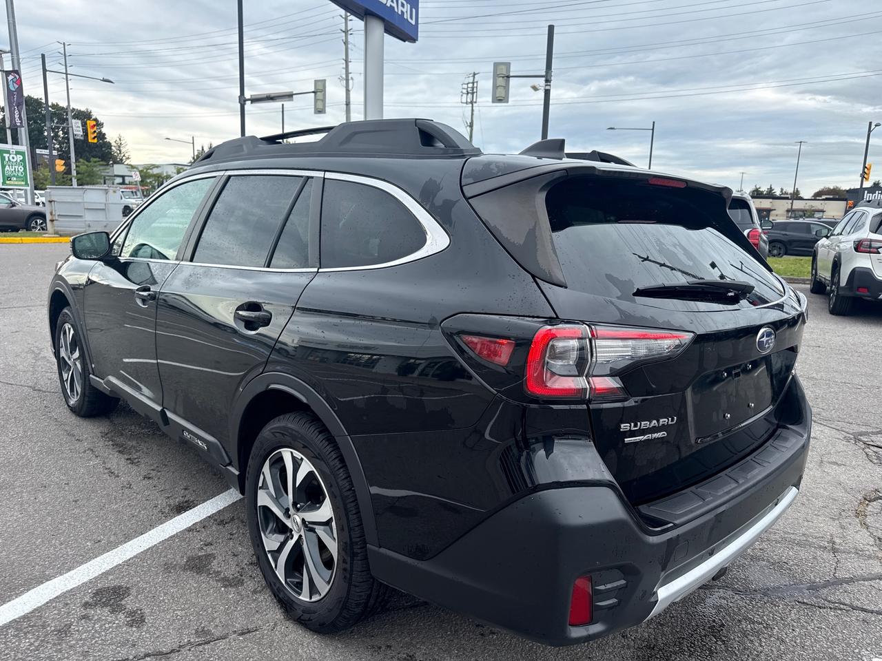 2022 Subaru Outback Limited 4dr All-Wheel Drive Photo