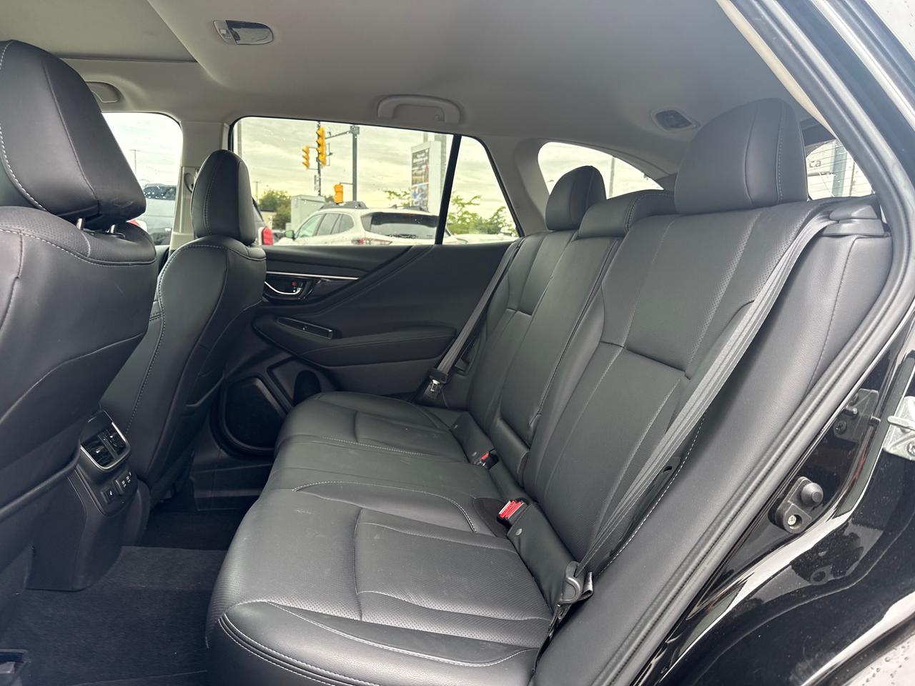 2022 Subaru Outback Limited 4dr All-Wheel Drive Photo