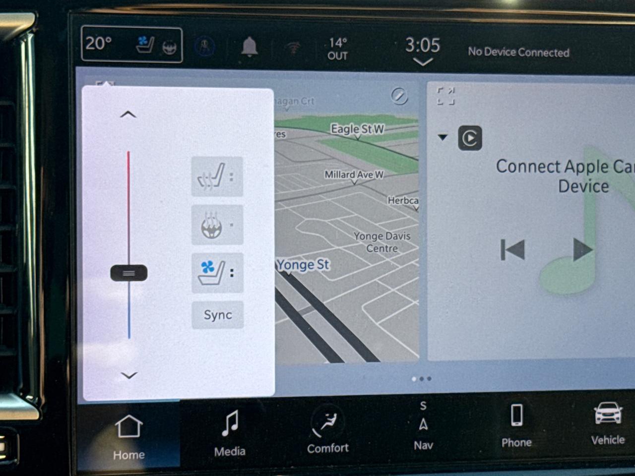 2023 Chrysler Pacifica Hybrid Pinnacle Passenger Van Photo