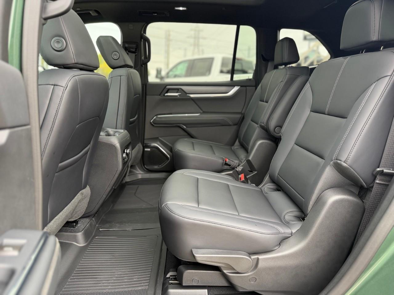 2027 GMC Acadia Elevation 4dr All-Wheel Drive Photo