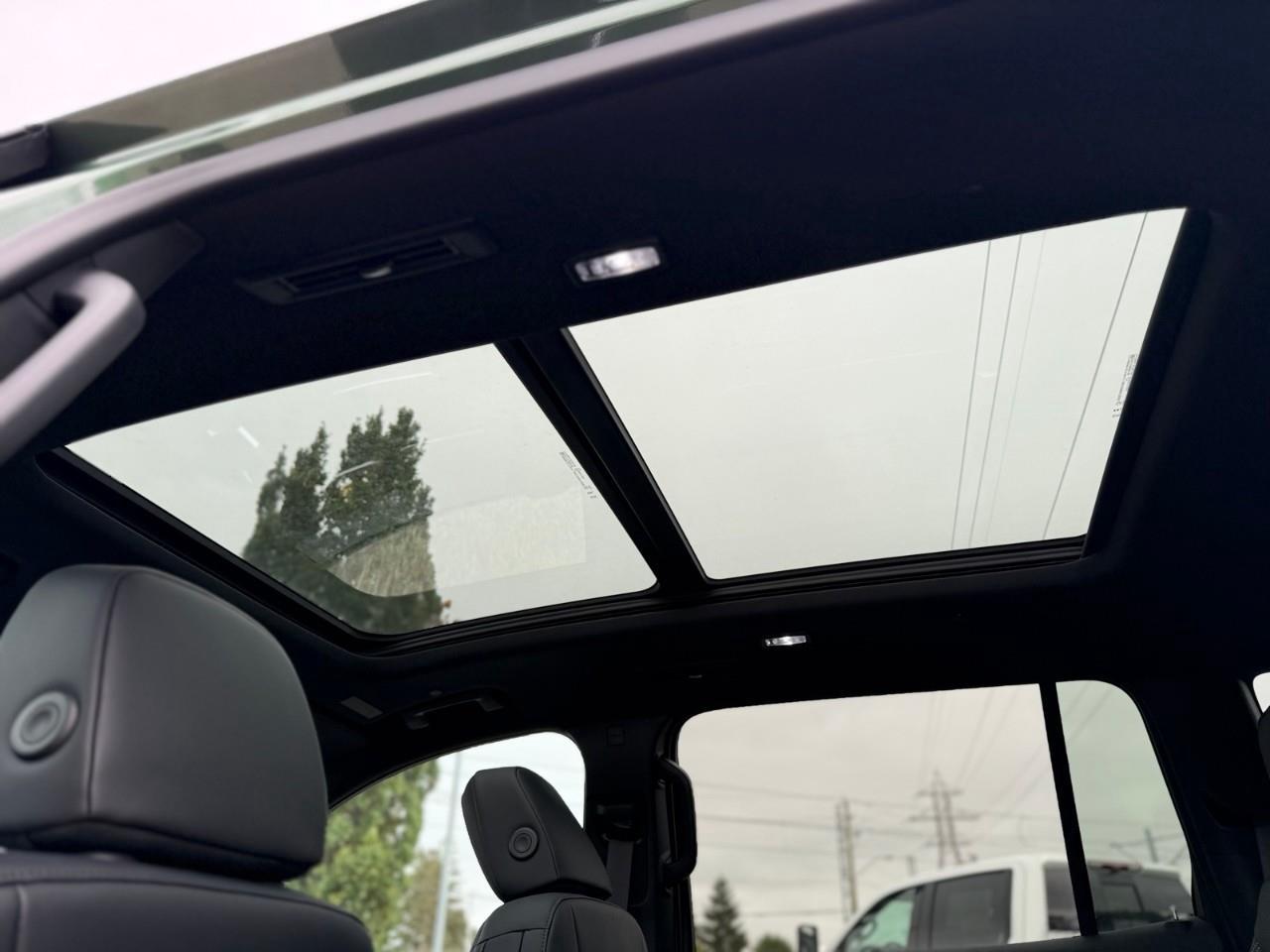 2027 GMC Acadia Elevation 4dr All-Wheel Drive Photo