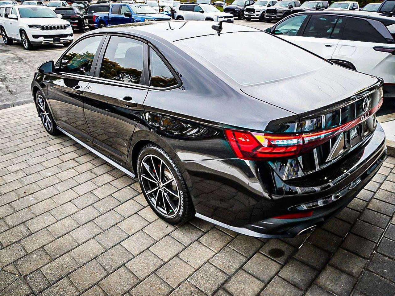 2025 Volkswagen Jetta  Photo