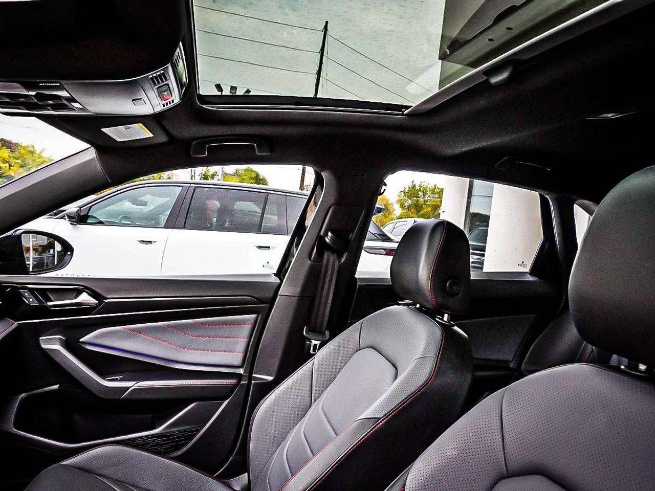 2025 Volkswagen Jetta  Photo