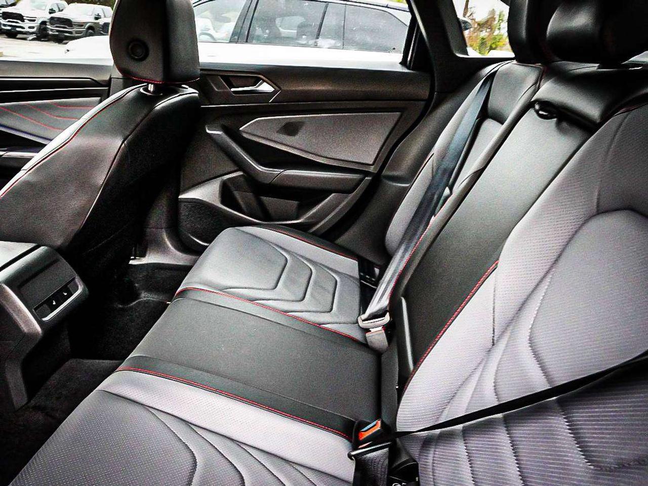 2025 Volkswagen Jetta  Photo