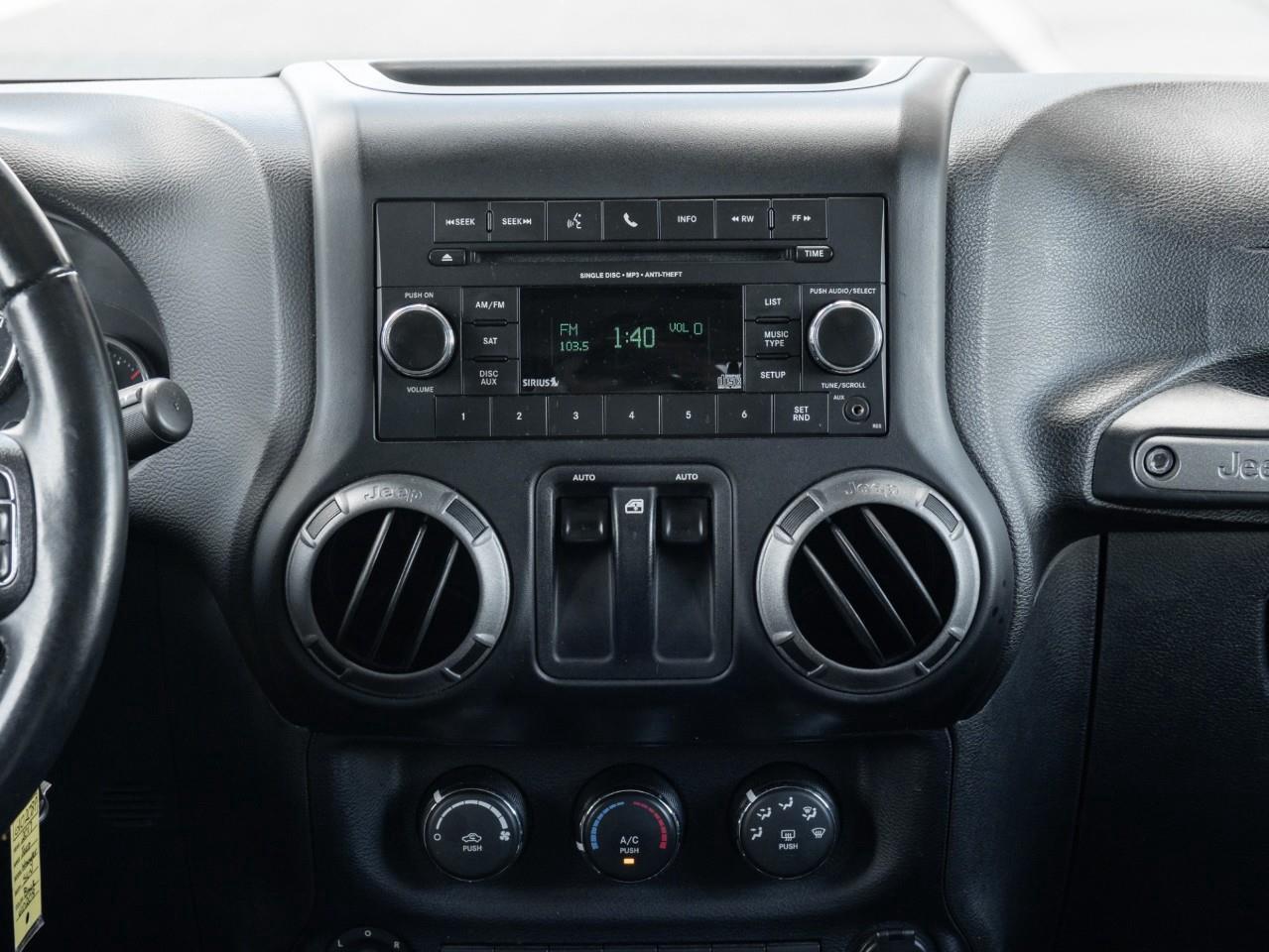 2017 Jeep Wrangler Sport 2dr 4x4 Photo