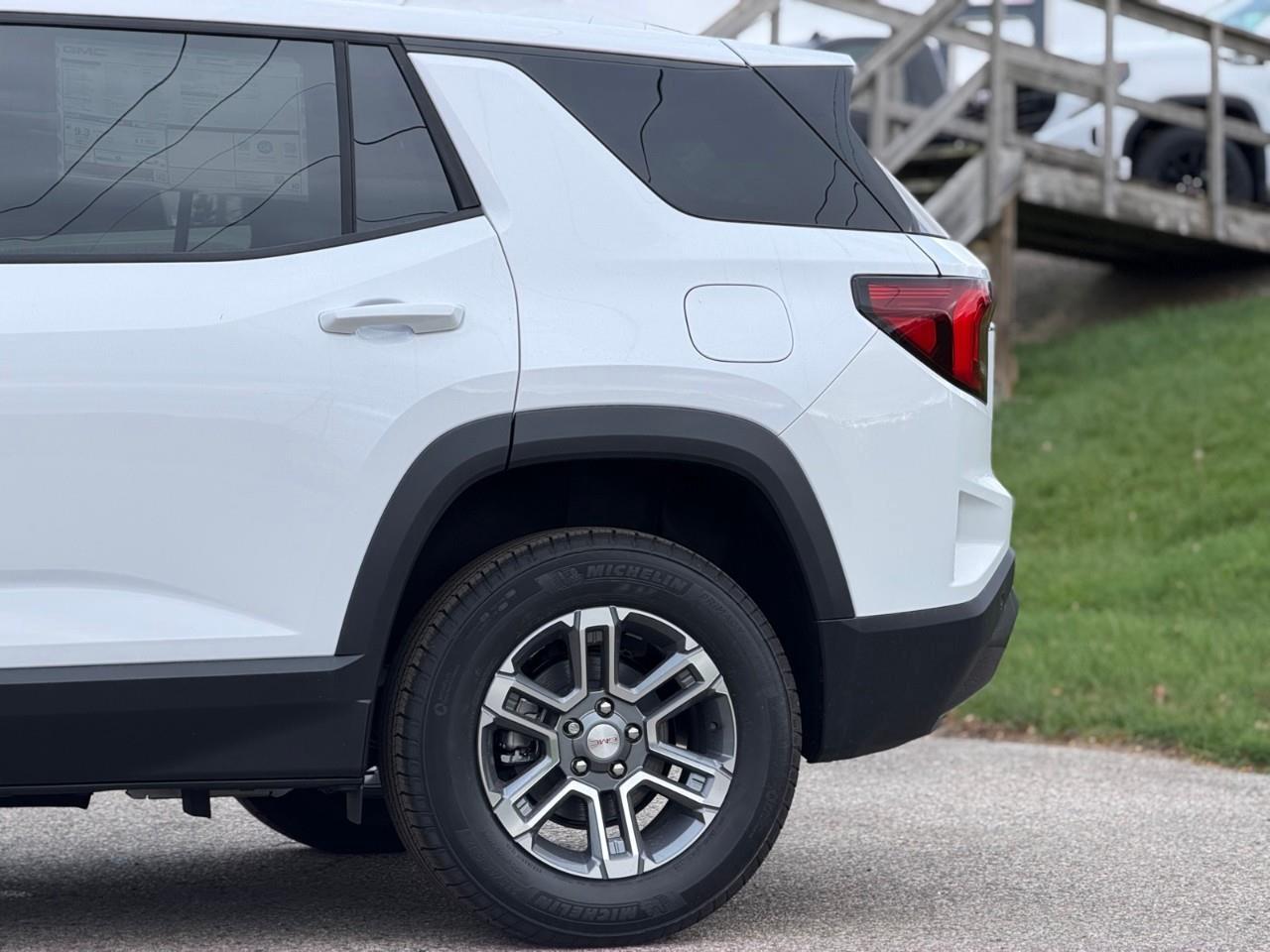 2027 GMC Terrain Elevation 4dr All-Wheel Drive Photo3