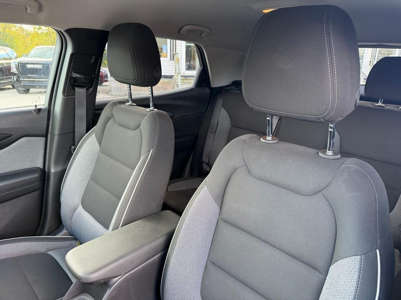 2024 Chevrolet TrailBlazer LS 4dr All-Wheel Drive Photo