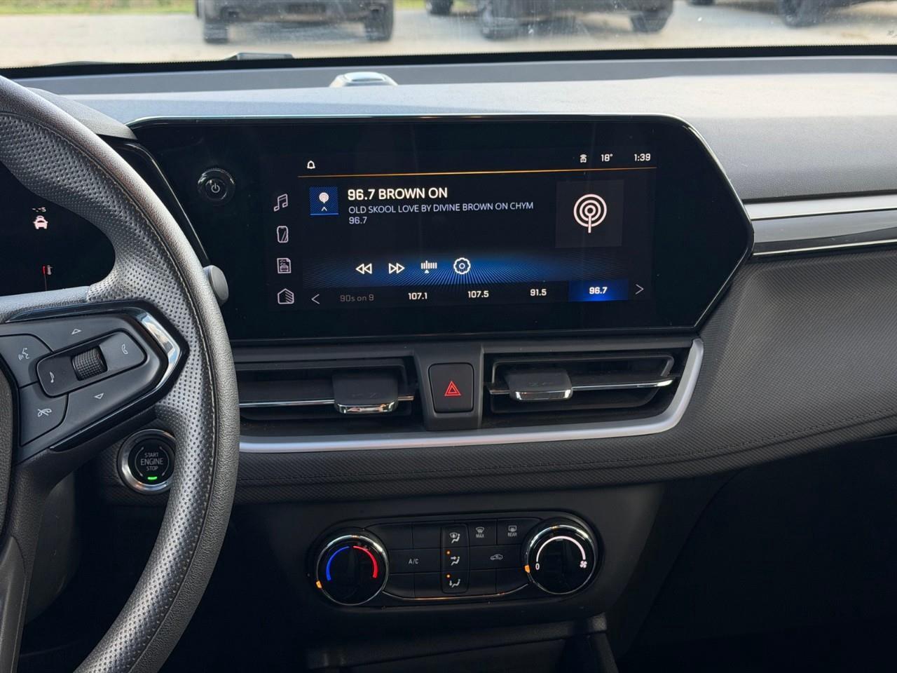 2024 Chevrolet TrailBlazer LS 4dr All-Wheel Drive Photo