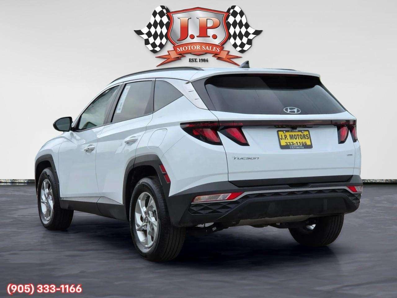 2024 Hyundai Tucson Preferred Apple CarPlay & Android Auto • Built-In Navigation System • Remote Start System • Heated Front Seats • Lane Ass Photo
