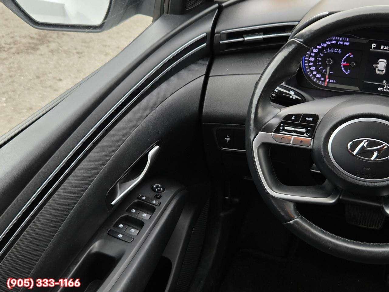 2024 Hyundai Tucson Preferred Apple CarPlay & Android Auto • Built-In Navigation System • Remote Start System • Heated Front Seats • Lane Ass Photo