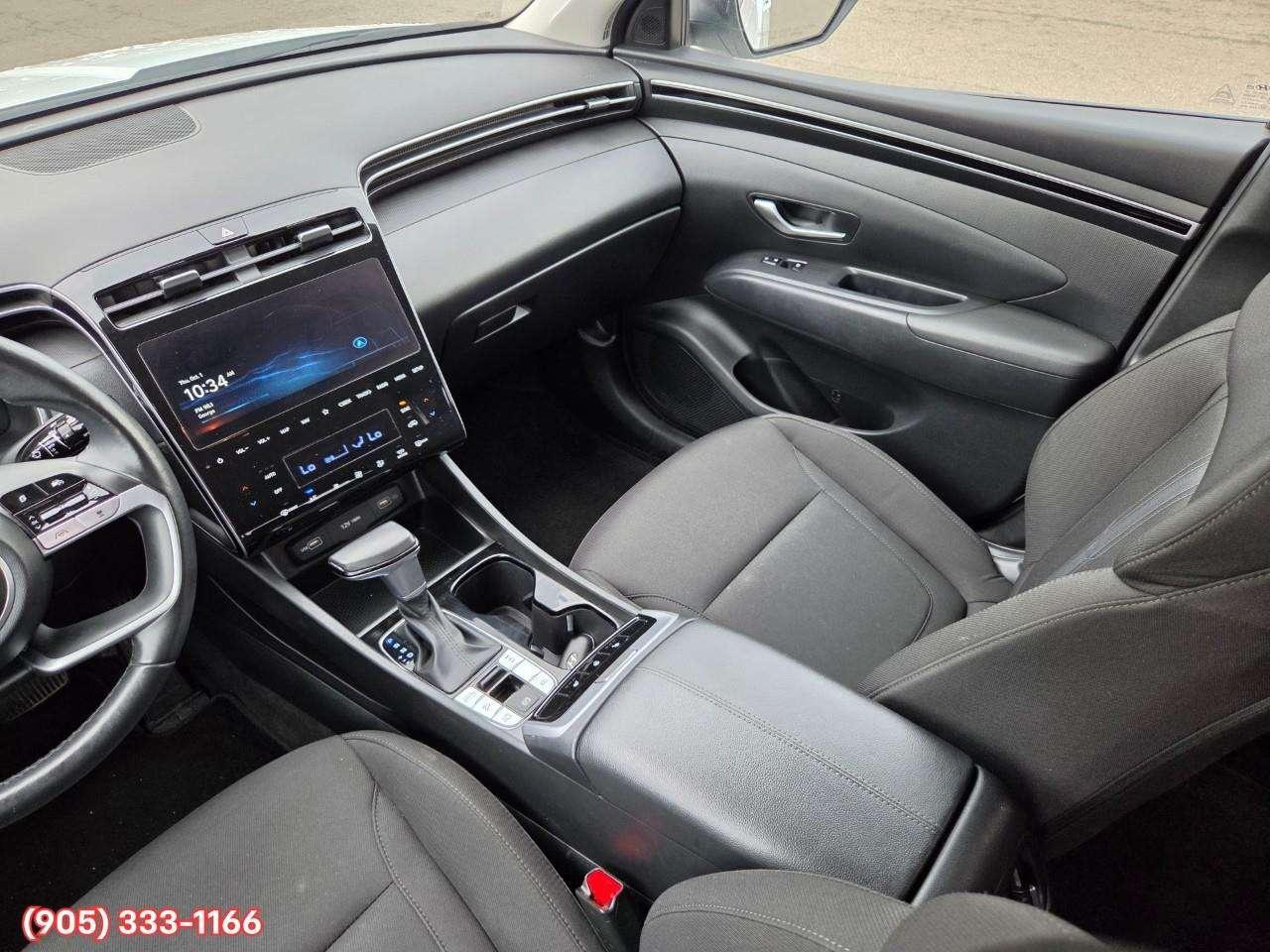 2024 Hyundai Tucson Preferred Apple CarPlay & Android Auto • Built-In Navigation System • Remote Start System • Heated Front Seats • Lane Ass Photo