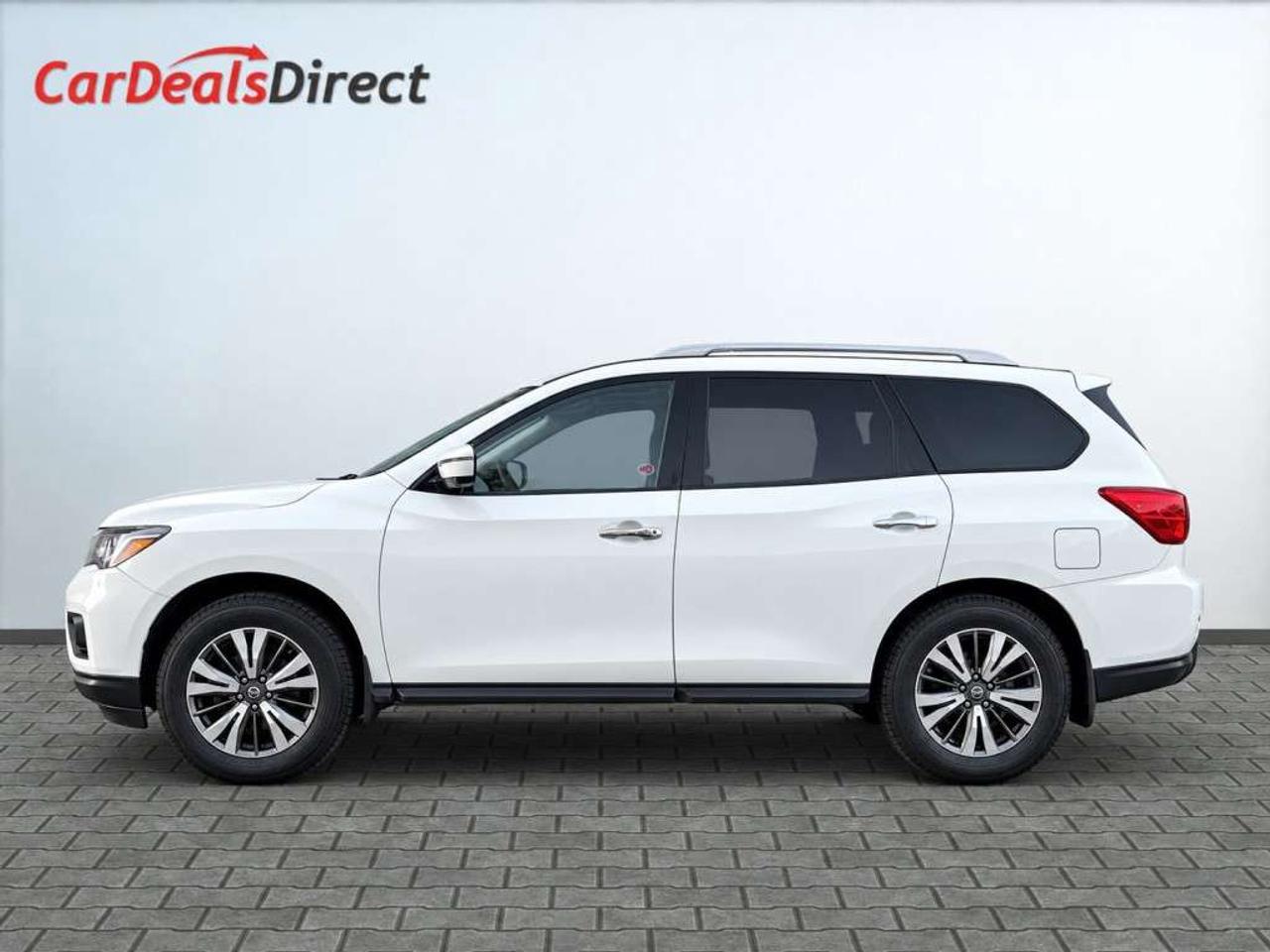 2019 Nissan Pathfinder LS / 7 Passenger / AWD / Leather / Sunroof / NAVI / Backup Cam / Heated Seats Photo