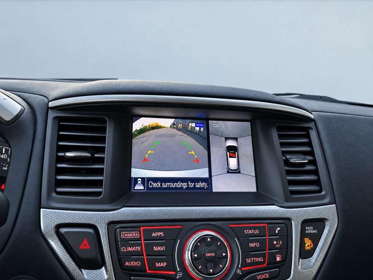 2019 Nissan Pathfinder LS / 7 Passenger / AWD / Leather / Sunroof / NAVI / Backup Cam / Heated Seats Photo