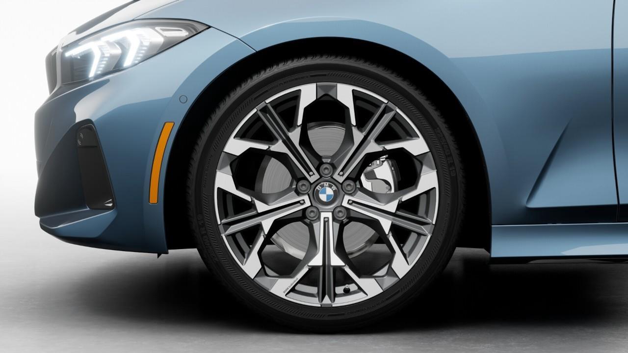 2026 BMW 3 Series  Photo