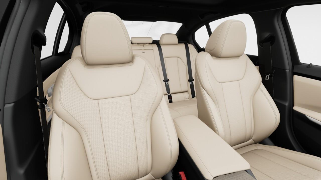 2026 BMW 3 Series  Photo