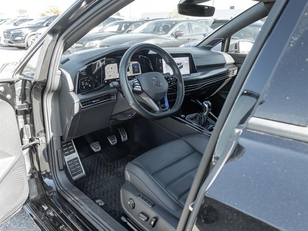 2024 Volkswagen Golf R Base (M6) 4dr All-Wheel Drive 4MOTION Hatchback Photo