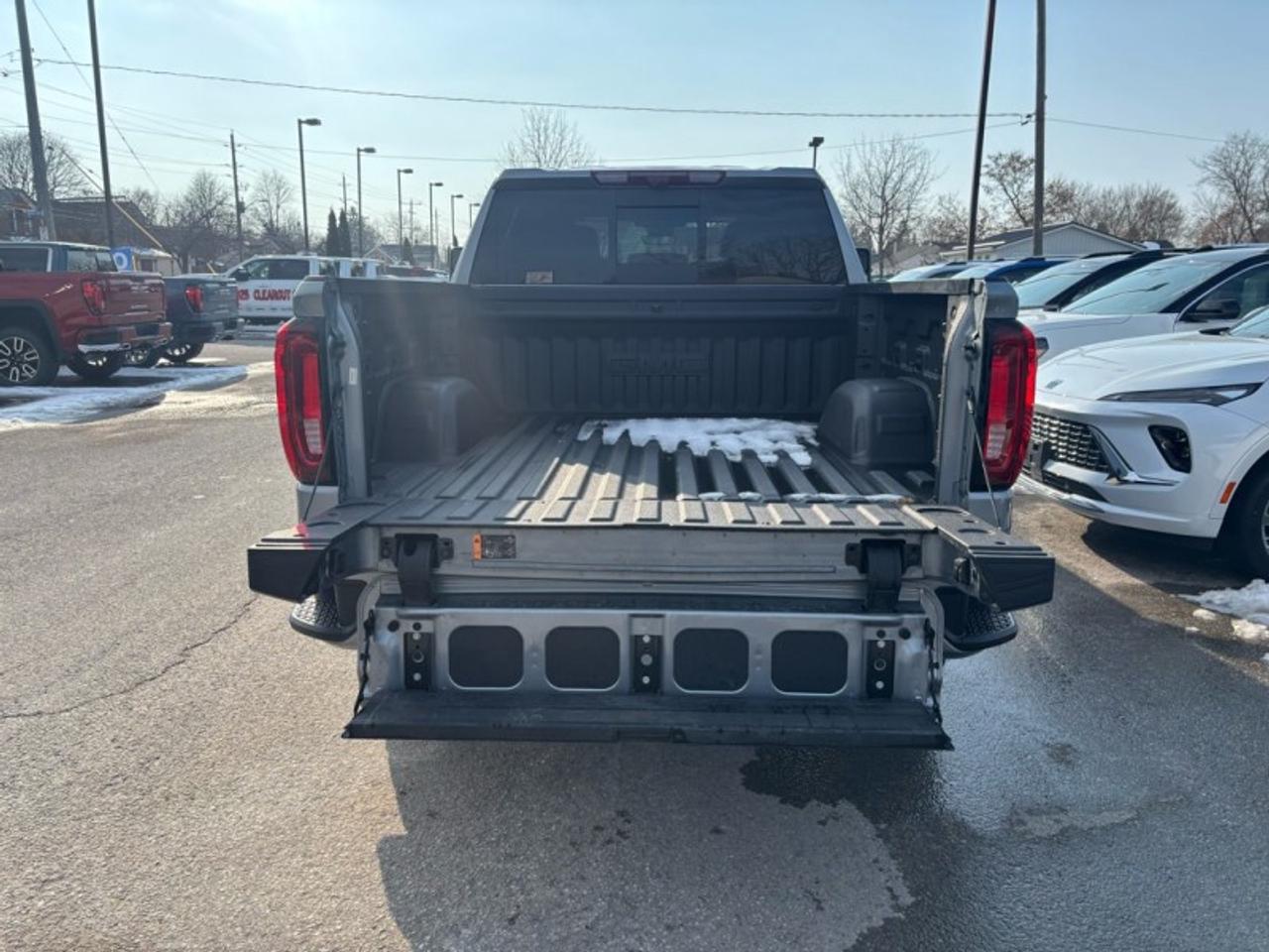 2025 GMC Sierra 1500 Crew Cab Short Box 4-Wheel Drive AT4 Photo