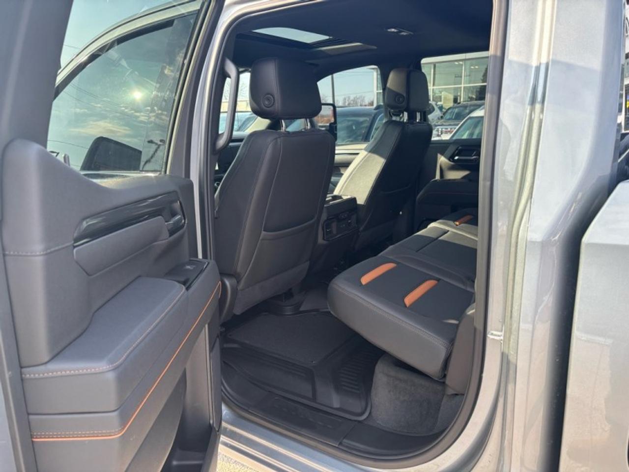 2025 GMC Sierra 1500 Crew Cab Short Box 4-Wheel Drive AT4 Photo