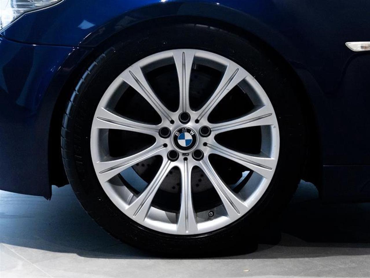 2009 BMW M5 Base 4dr Rear-wheel Drive Sedan Photo