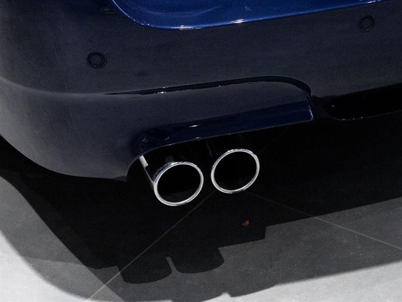 2009 BMW M5 Base 4dr Rear-wheel Drive Sedan Photo