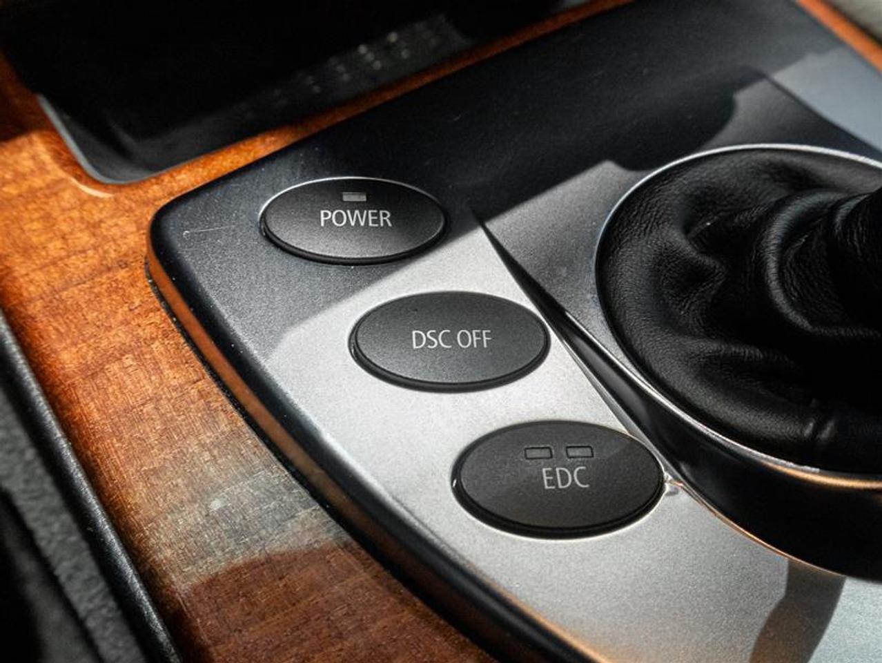 2009 BMW M5 Base 4dr Rear-wheel Drive Sedan Photo